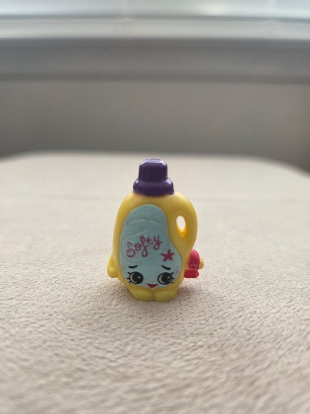 Shopkins Lot - Picture 2 of 11